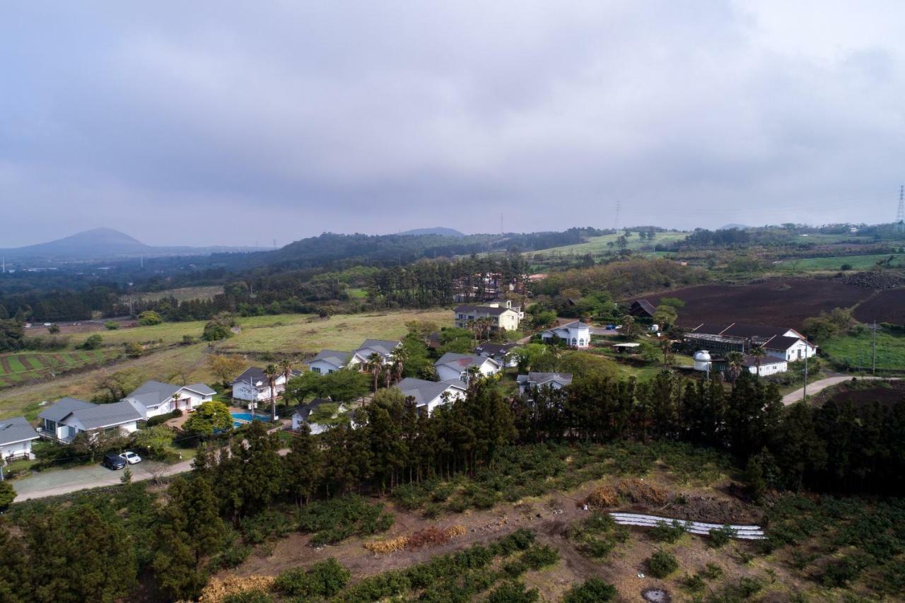 Joyville Resort Jeju Exterior photo
